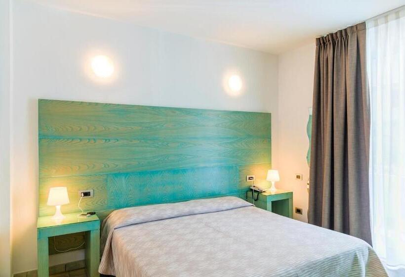 스탠다드 발코니 룸, Montecristo