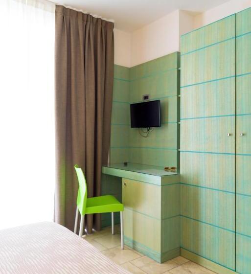 스탠다드 룸, Montecristo