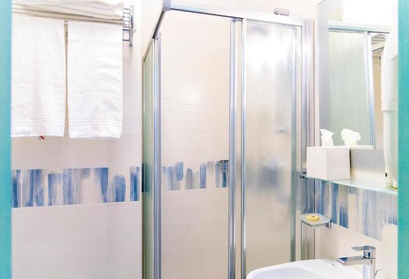 수피리어 룸 바다 전망, Montecristo