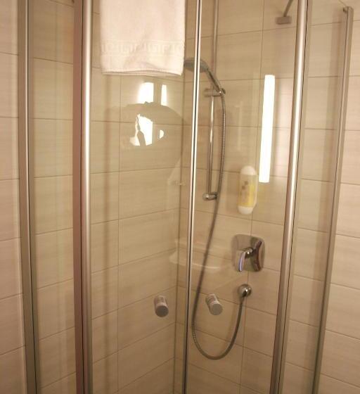 חדר קומפורט יחיד, Petzengarten