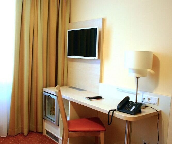 חדר קומפורט יחיד, Petzengarten