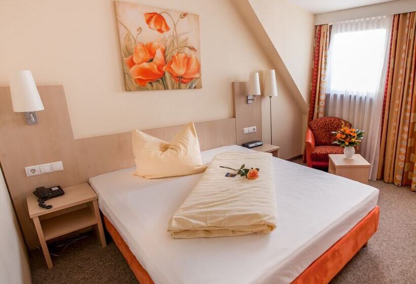 חדר סטנדרט יחיד, Petzengarten