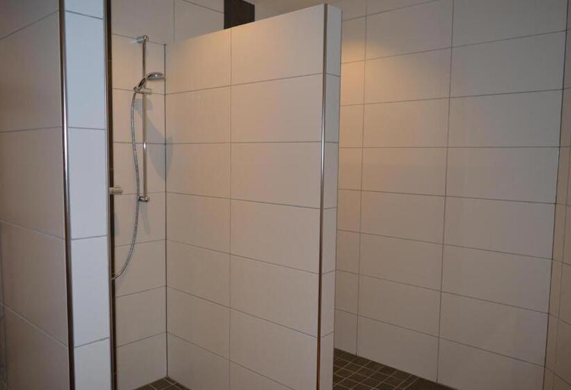 شقة غرفة واحدة, Restaurant Gerwing Wulf