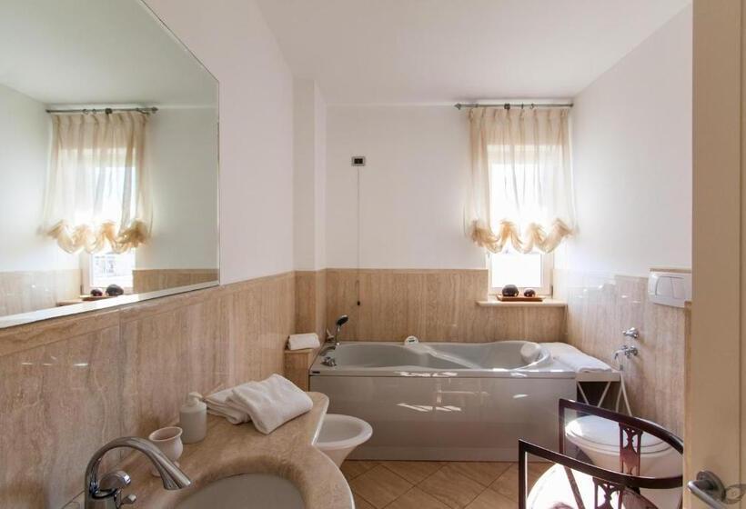 침실 2개 아파트, Verdeluna Apart