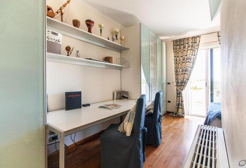 침실 2개 아파트, Verdeluna Apart