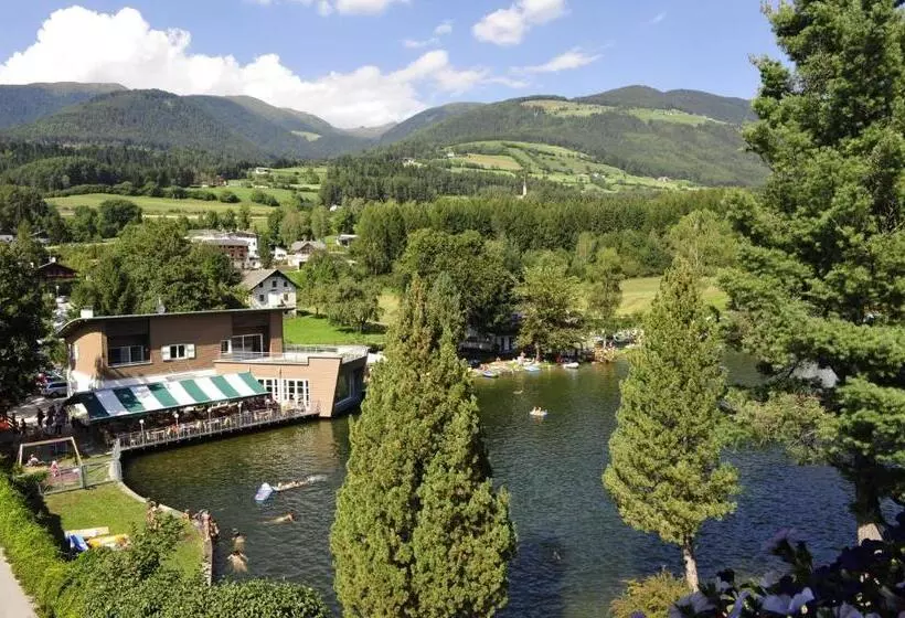 コンフォートルーム, Weiher Green Lake