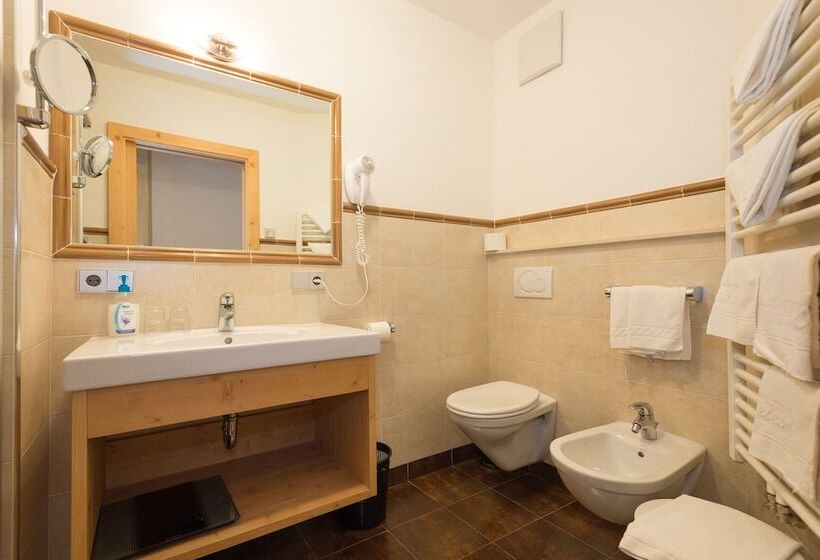 סוויטה, Weiher Green Lake