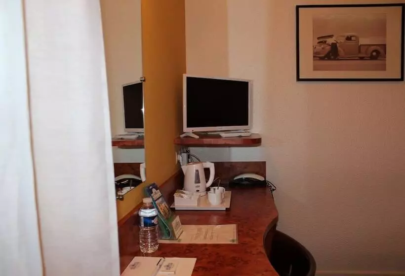 Standard Room, Metrhotel Basso Cambo