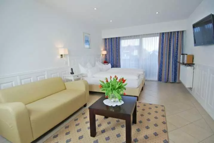 バルコニー付きスタンダードルーム, Wohlfühlhotel Hörn Van Diek Garni Mit Schwimmbad