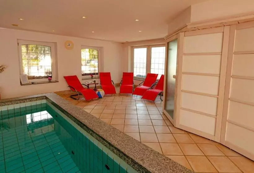 バルコニー付きスタンダードルーム, Wohlfühlhotel Hörn Van Diek Garni Mit Schwimmbad