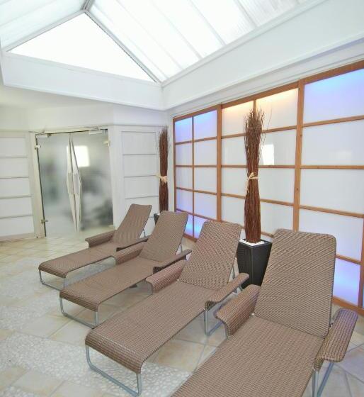 غرفة قياسية مزوَّدة بشُرفة, Wohlfühlhotel Hörn Van Diek Garni Mit Schwimmbad