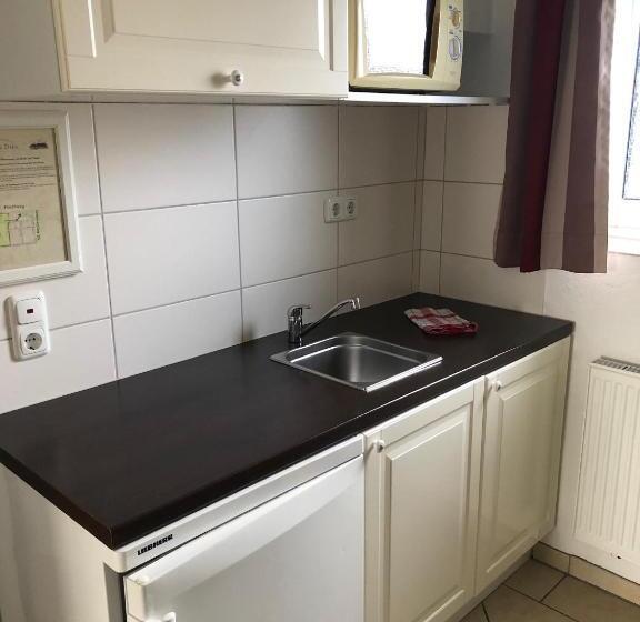 غرفة قياسية مزوَّدة بشُرفة, Wohlfühlhotel Hörn Van Diek Garni Mit Schwimmbad