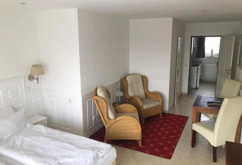 غرفة قياسية مزوَّدة بشُرفة, Wohlfühlhotel Hörn Van Diek Garni Mit Schwimmbad