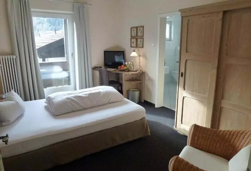اتاق استاندارد یک نفره, Alpenhof Landhotel Restaurant