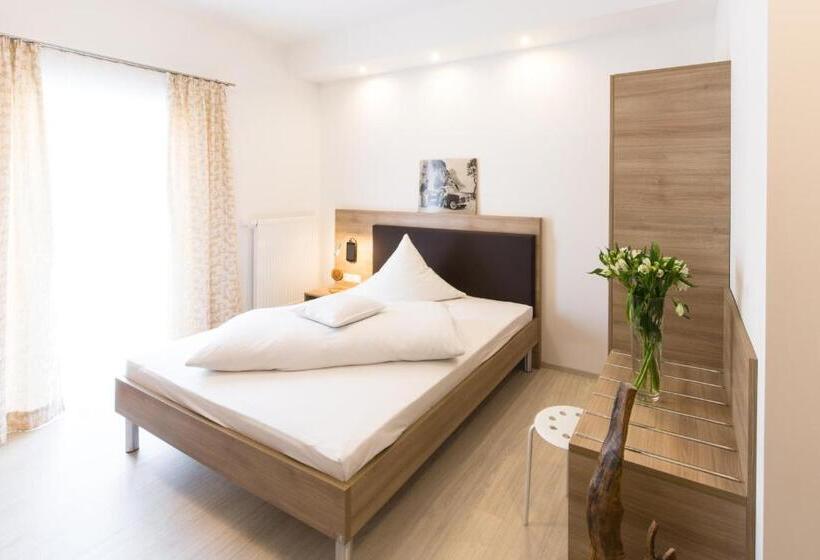 Апартаменты 1 Спальня, Aparthotel Othello