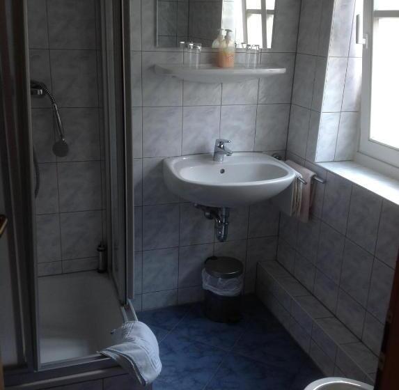 חדר סטנדרט לשלושה, Pension Altstadt Garni