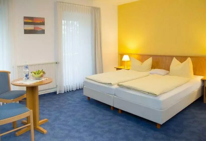 اتاق استاندارد با چشم‌انداز کوهستان, Berghotel Glockenberg