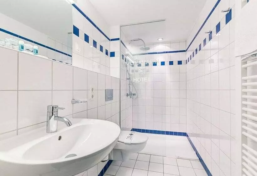 コンフォートルーム, Bodensee Yachthotel Schattmaier