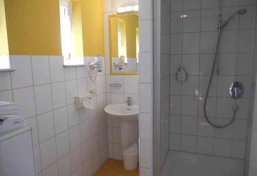 Standard-huone, Cross Country Hotel Hirsch
