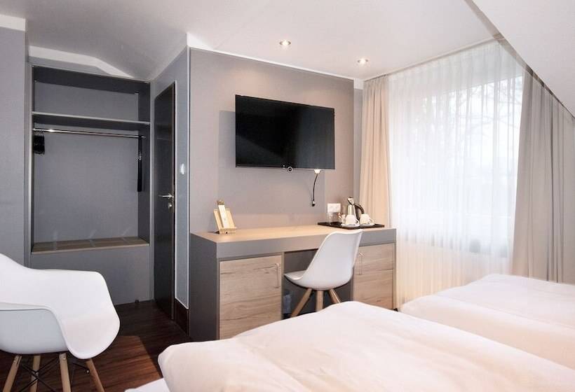 古典房间, Am Berghang