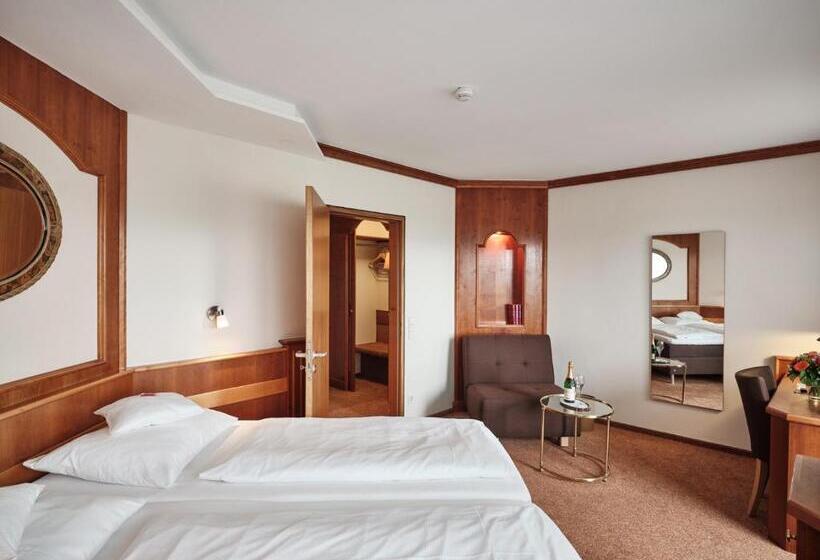 수피리어 싱글 룸, Badhotel Restaurant Stauferland