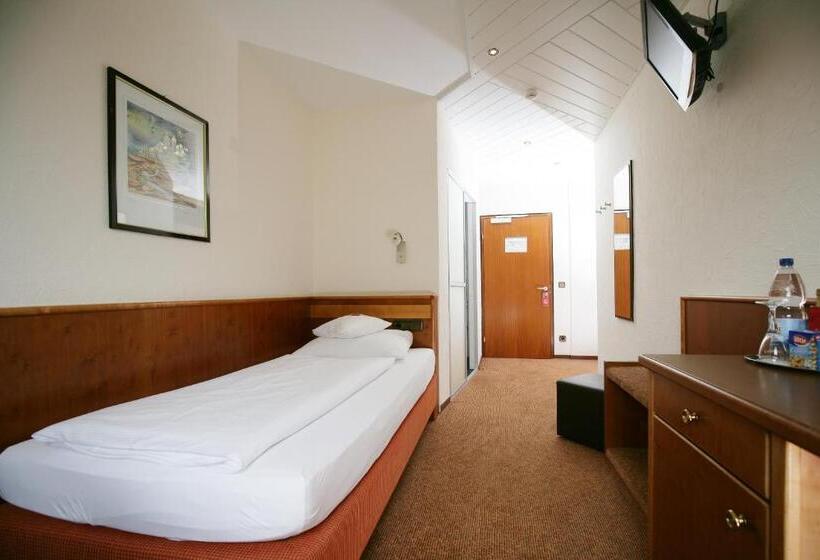 コンフォートシングルルーム, Badhotel Restaurant Stauferland