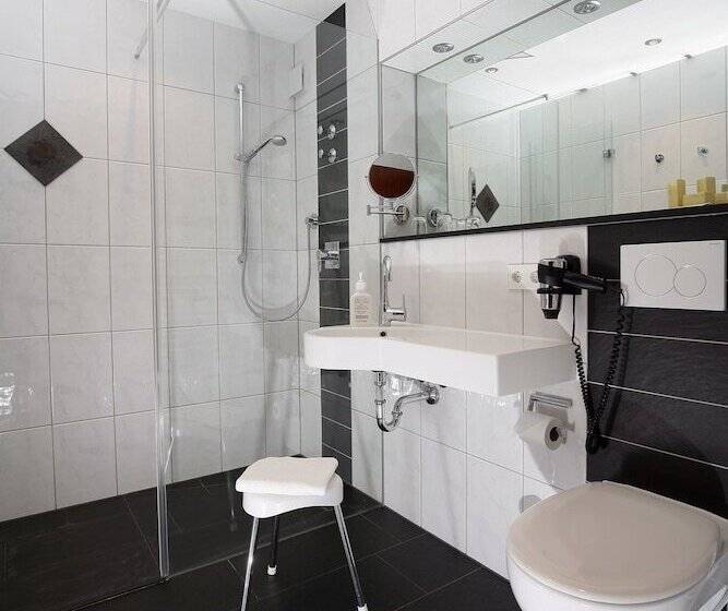 수피리어 룸, Badhotel Restaurant Stauferland