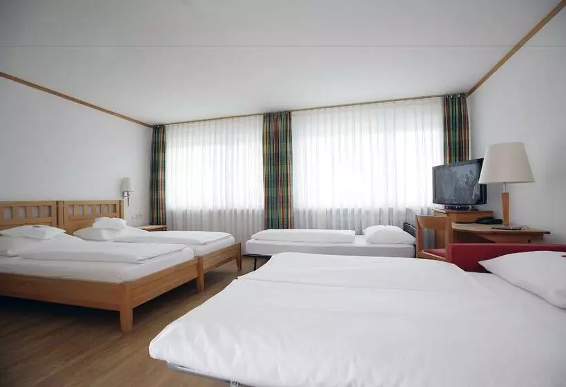 ファミリールーム, Badhotel Restaurant Stauferland