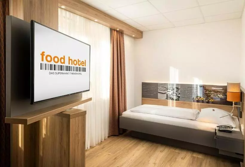 Standard Yhden Hengen Invahuone, Food
