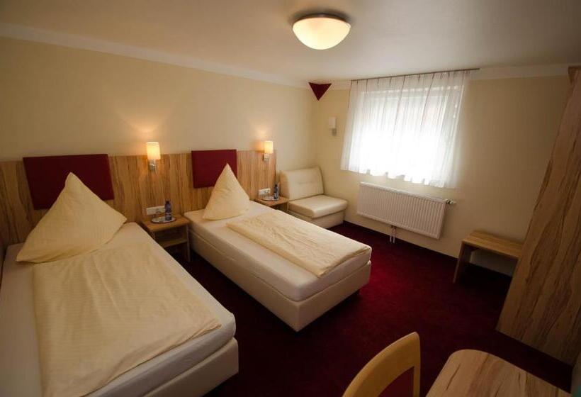 Standard-huone, König Humbert