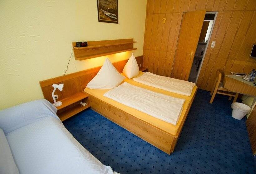 Standard-huone, König Humbert