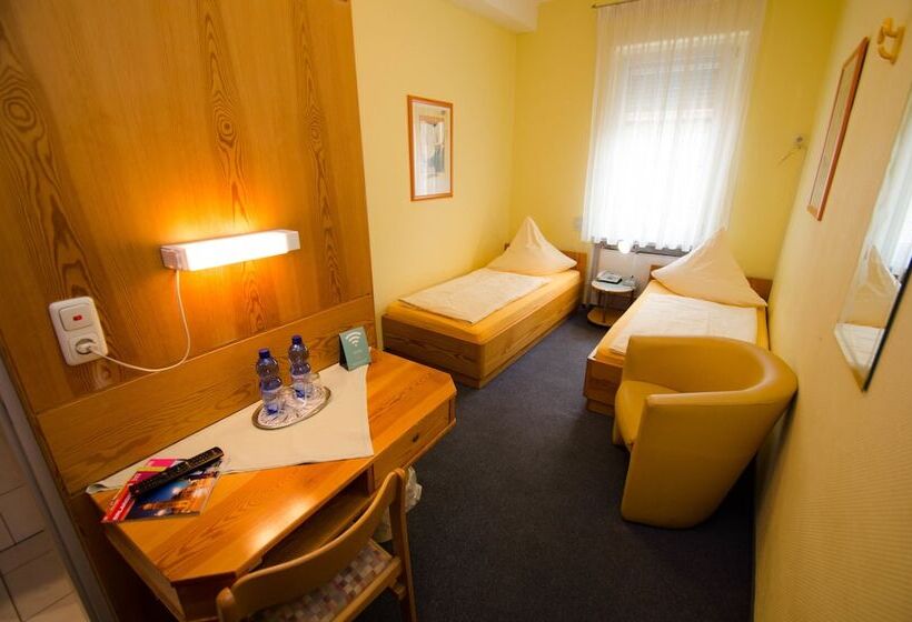 Standard-huone, König Humbert