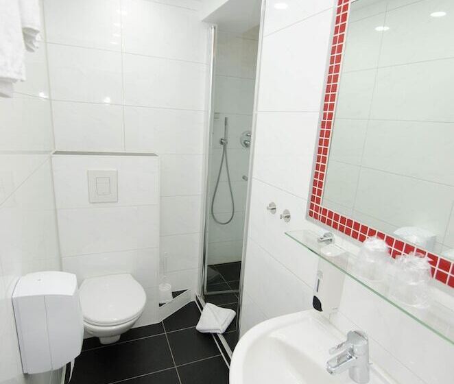 Standard-huone, König Humbert