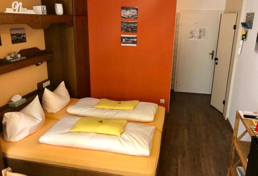 Quarto Economy, Haus Am Kurpark