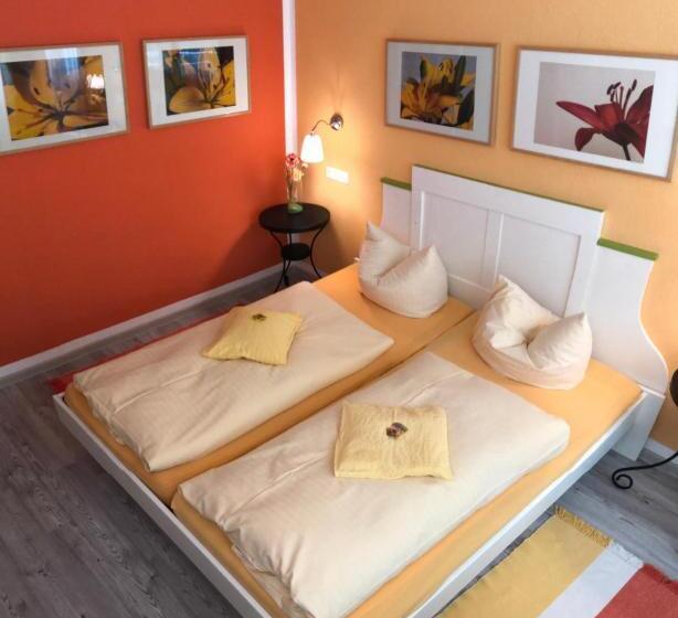 Quarto Superior com Sacada, Haus Am Kurpark