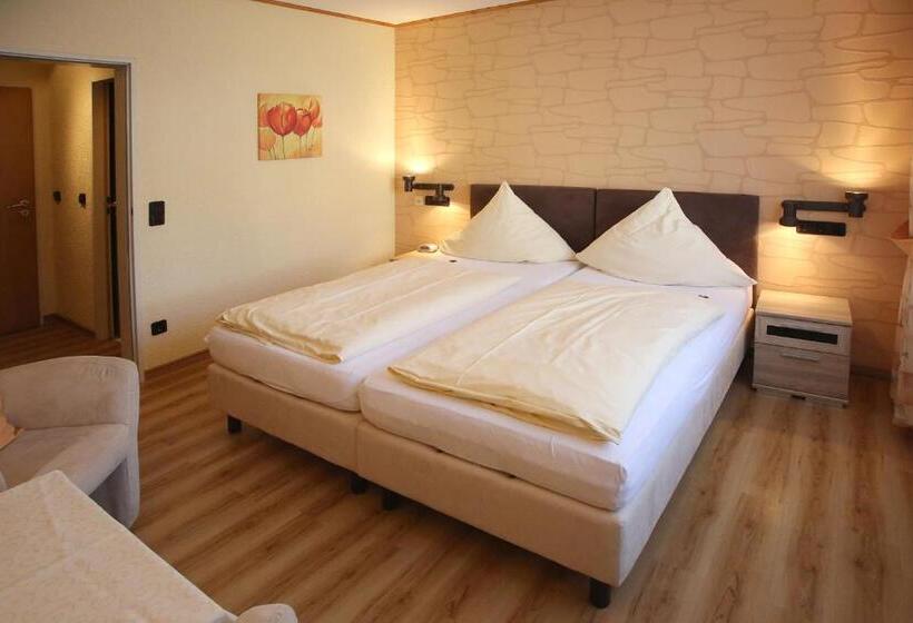 标准间, Haus Christa