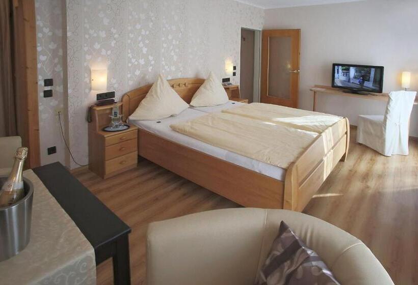 标准间带阳台, Haus Christa