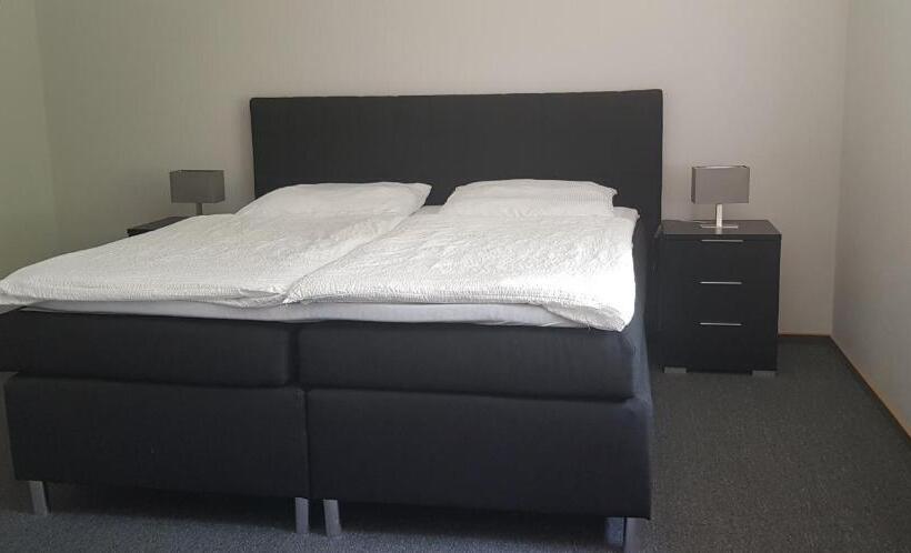 标准间, Haus Hubertus