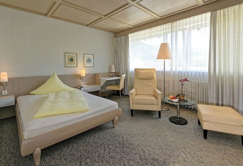 غرفة كومفورت فردية, Hirschen