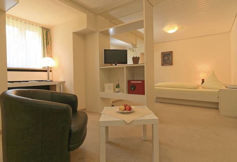 غرفة كومفورت فردية, Hirschen