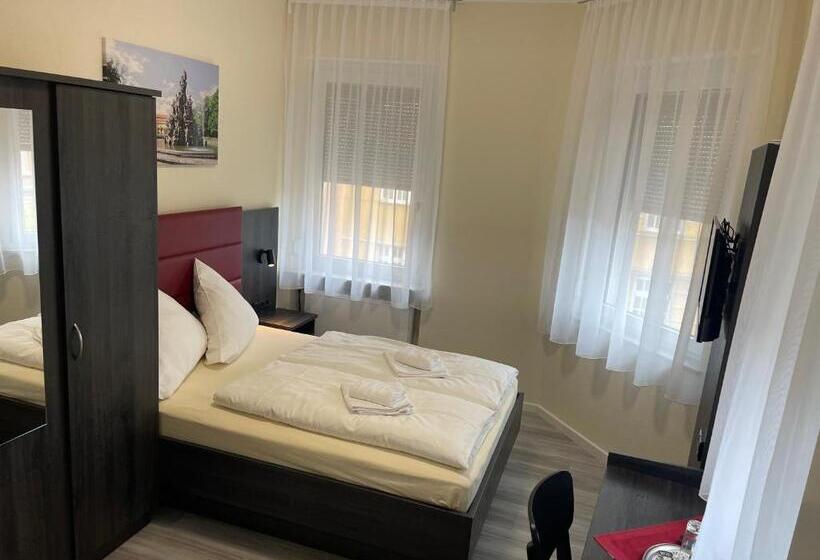 Standard-huone, König Humbert