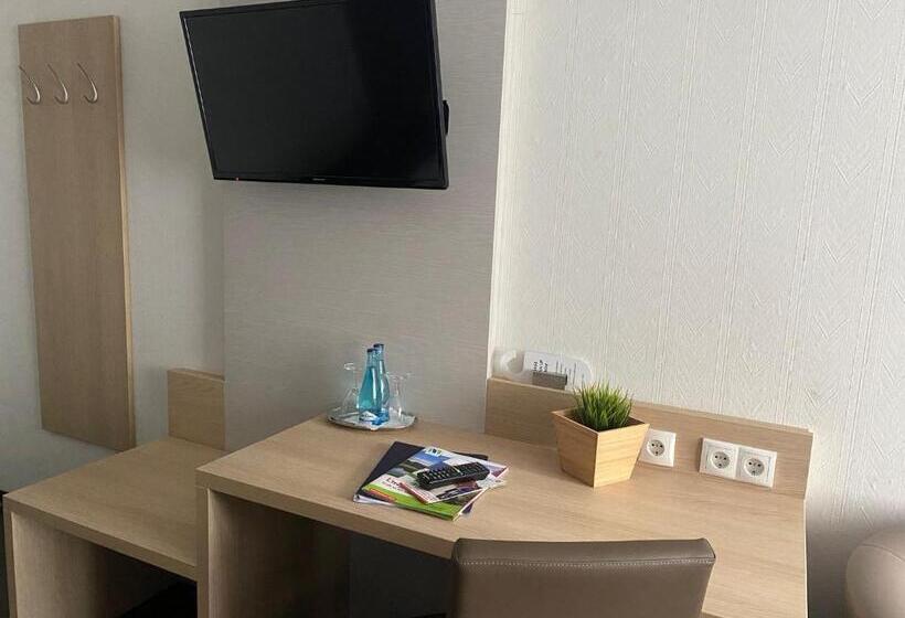 غرفة قياسية, Restaurant Kolpinghaus