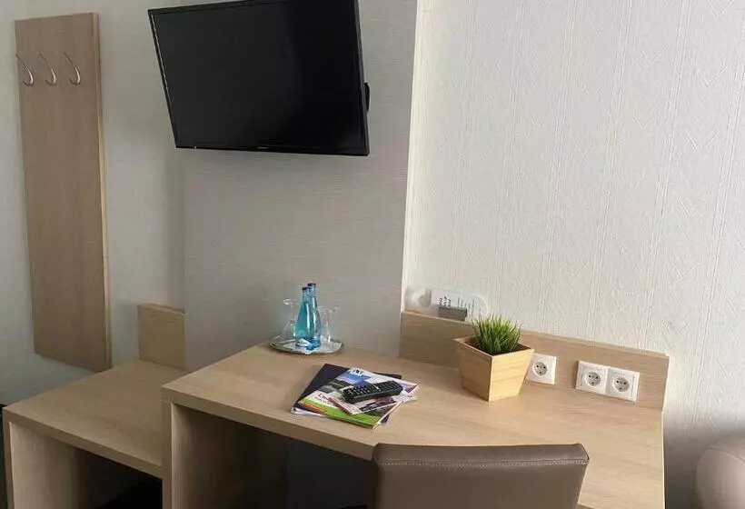 Standard Room, Restaurant Kolpinghaus