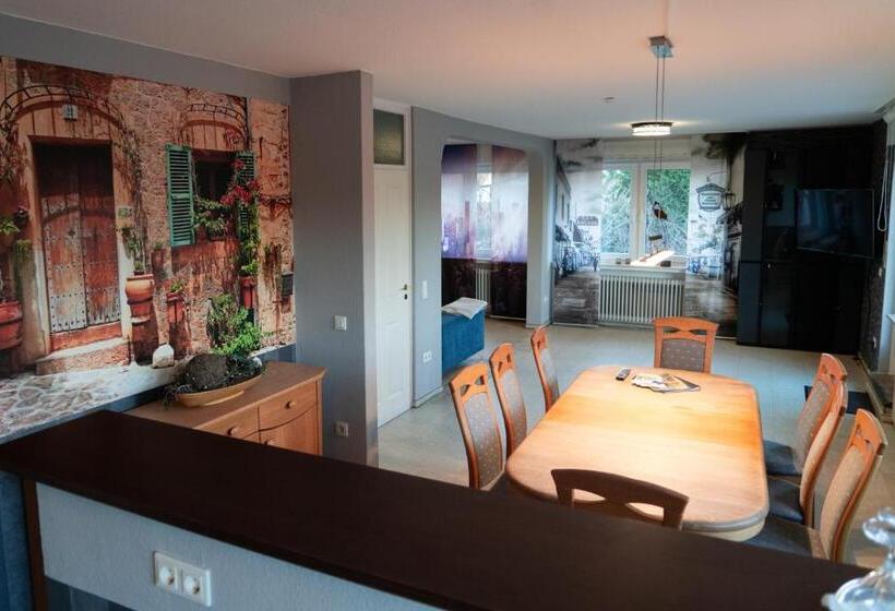 Апартаменты 1 Спальня с Террасой, Restaurant Kolpinghaus