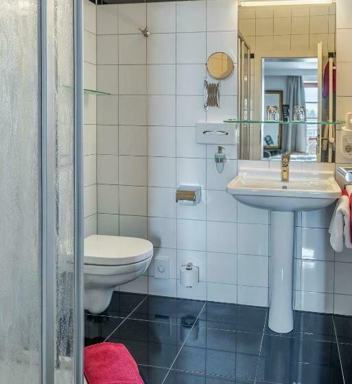 スタンダードルーム, Neuer Am See