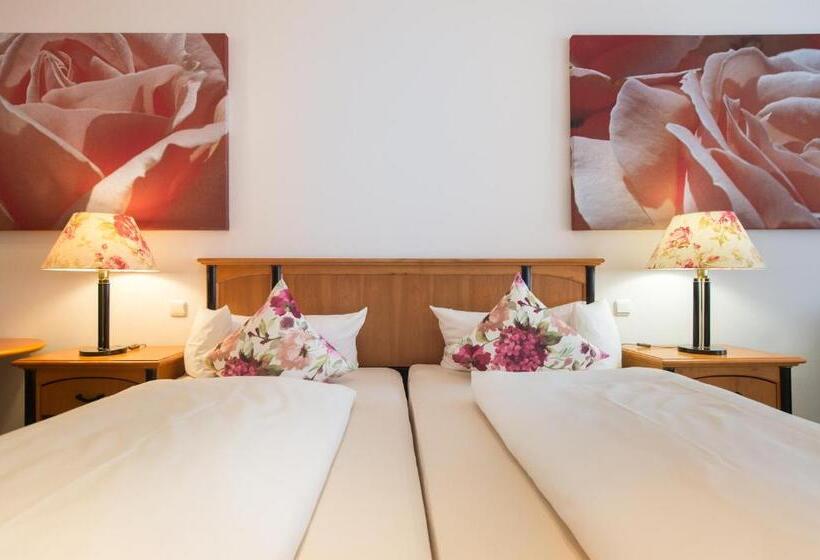 スタンダード４人部屋, Pension Vitalis