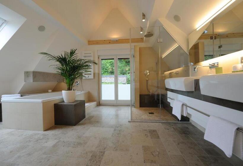 スイート, Restaurant Jaegersteig