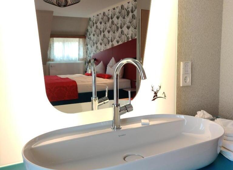 バルコニー付きスーペリアルーム, Restaurant Jaegersteig