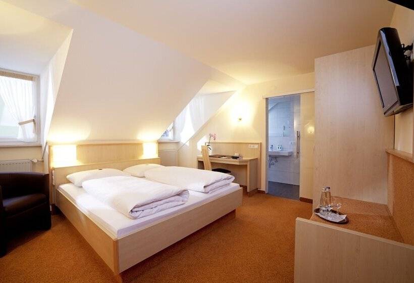 Номер Стандарт Индивидуальный, Landhotel Huberhof