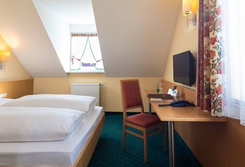 Номер Стандарт Индивидуальный, Landhotel Huberhof